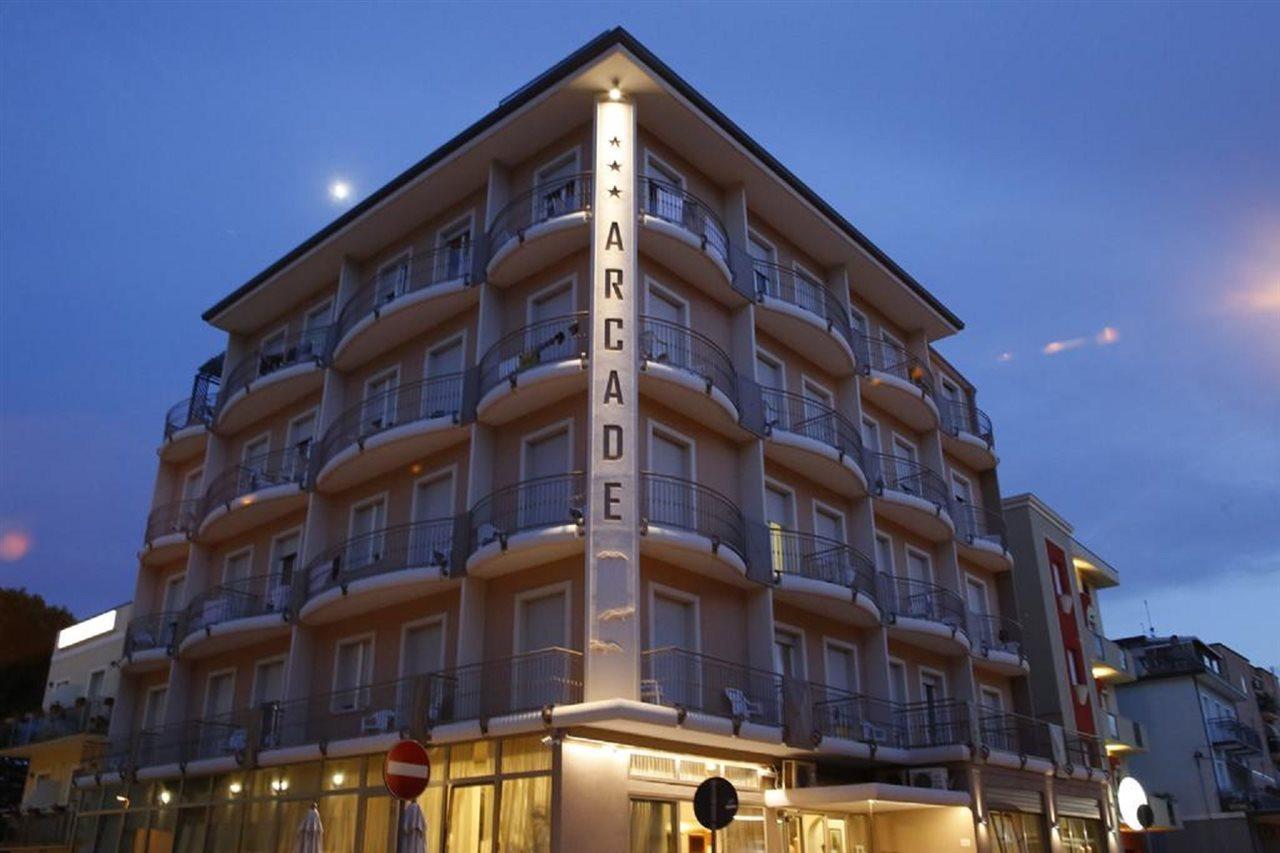 Hotel Arcade リミニ エクステリア 写真